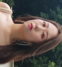 户外网红<玲玲>大白长腿女神私拍流出