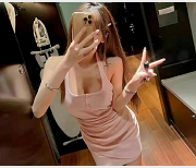 国内知名男星（李易峰）吃瓜事件最全细节资源