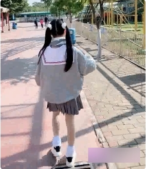 火爆抖音网红江妹子的可爱作品合集