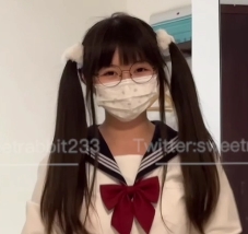 软萌兔兔酱的黑丝陪玩视频，2v+1.7G，百度盘下载