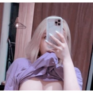 网美kitty的精选推特，30万人追踪，252V高清视频，3.99G大小，百度盘分享