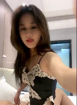 李鹿林神仙级4V2.2G新人秀小仙女