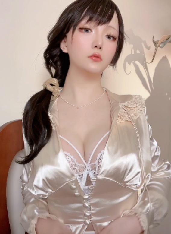 《星之遲遲8月計畫寫真圖集》视频合集，4.1G，百度盘