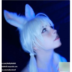 可爱双马尾妹子