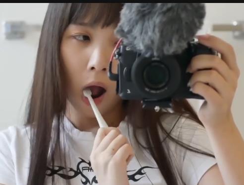 YunaTamago自购最新去重合集2[22V-8.8G]火爆性感solo表演，PH恢复更新，全方位展示道具CC，绝对不能错过！