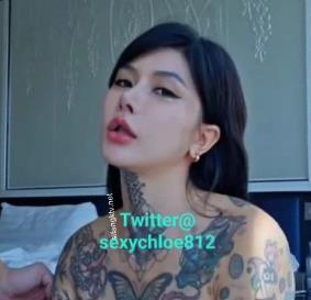 龙猫夫妇全身纹身自拍视频大放送，火爆更新图集！可爱气质棒棒糖装饰，赶紧下载观看！