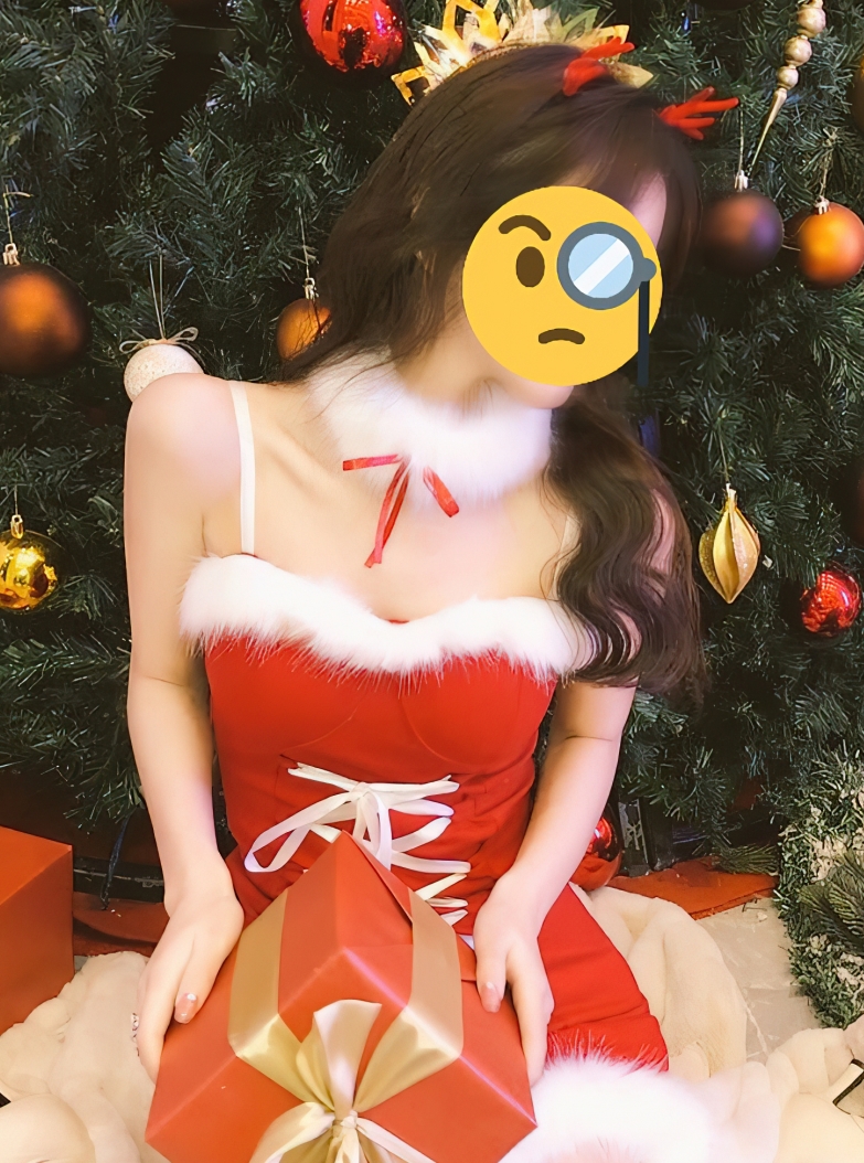 云霄优质：小野猫ub_kotc嘴艺互动，身材筷子腿妻子反差婊，0.8G视频精彩纷呈