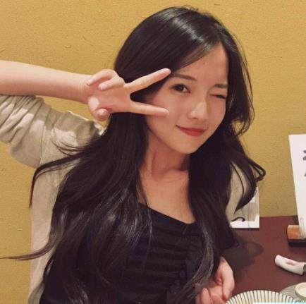 魔都反差00后精选名媛梨甜姨私密露脸1V394M直播