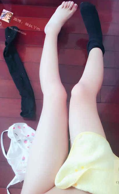 44V-3.0G性感妹子猫奴丫全系列合集，火爆禁播视频集合