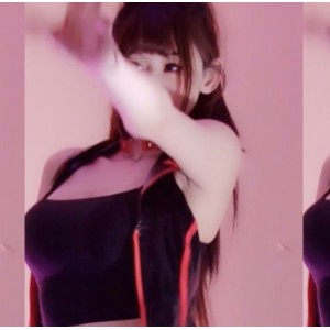 独家虎牙牛小蘑菇4月热舞小合集，无水印精彩舞蹈视频1.8G百度盘