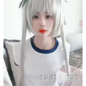 小雯宝宝：超幼齿露脸视频合集，颜值高妩媚，大量管饱，推荐下载