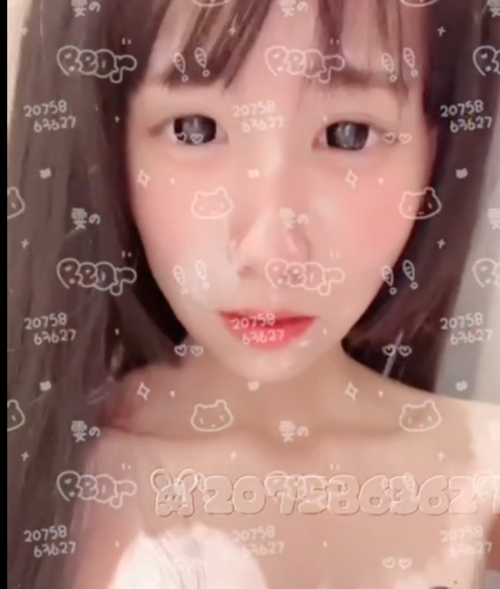 小雯宝宝：超幼齿露脸视频合集，颜值高妩媚，大量管饱，推荐下载