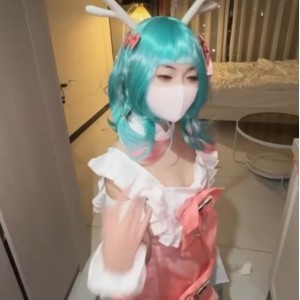 胖臀妹子小奈瑶cos46v14.8g新增视频，91妹子小奈的魅力尽显
