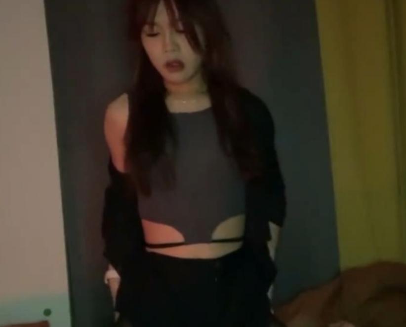 无法抗拒地沉迷其中。TS大神、BJ大佬，私拍珍藏，百度、ED2K齐聚，3.2g视频量让你欲罢不能！