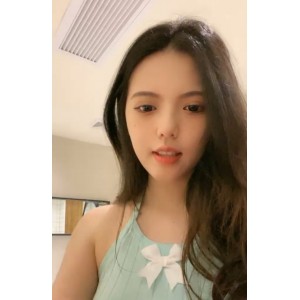 小辰吾妮：微信福利直播，聊天节目，轻松露一点，尺度适中，按需下载收藏