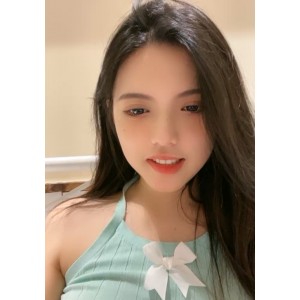 小辰吾妮：微信福利直播，聊天节目，轻松露一点，尺度适中，按需下载收藏