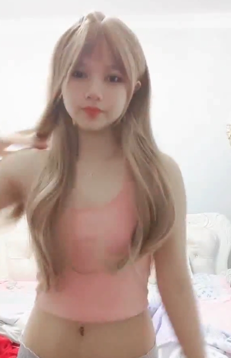 小溪要早睡，37个收藏，舞帝公会YY频道