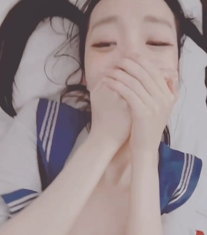 红人，更是一个具有影响力的时尚达人。她的视频不仅仅是一种娱乐，更是一种学习和分享的方式。这个合集不仅适合收藏，也适合分享给身边的朋友，一起感受cdugaedan带来的时尚魅力。赶紧点击百度或ED2K搜索，获取这个精彩的合集吧！