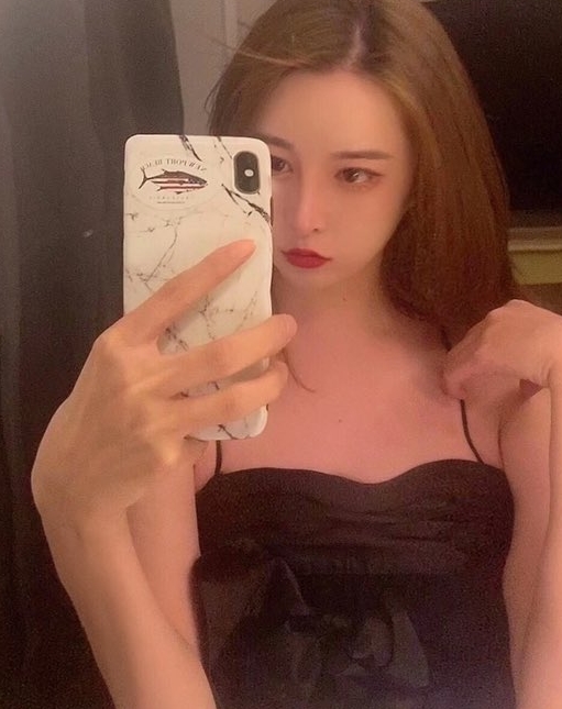 视频合集优质美脚TS妍熙:御姐长腿颜值土豪雌雄同体!