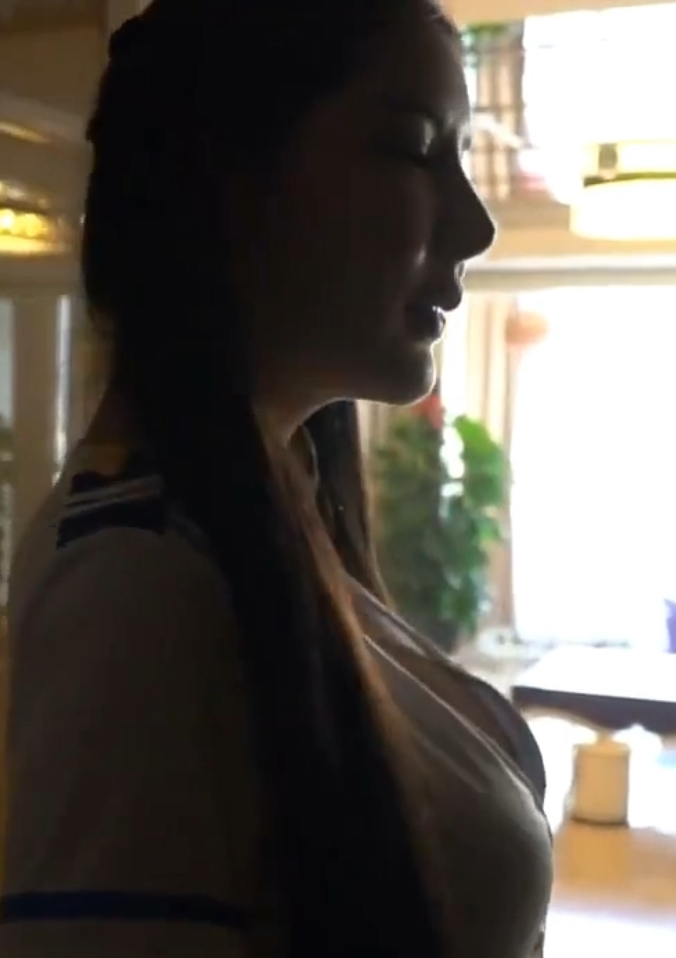 [已失效][转载搬运]+李丽莎自娱自乐鲸喷+私拍作品+作品花絮+生活自拍【11V+1.03G】+[11V+1.03G][百度盘]