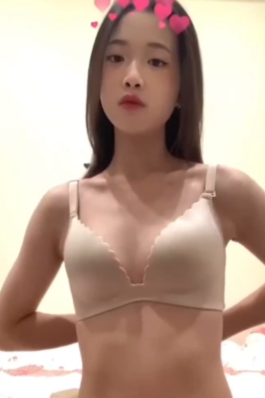 抖音热舞妹子合集1210V12.9G，精彩舞姿尽在百度ED2K