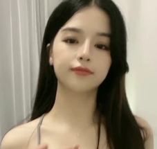 转载快手女神主播身材展现合集3V5G,解压缩需用2345好压