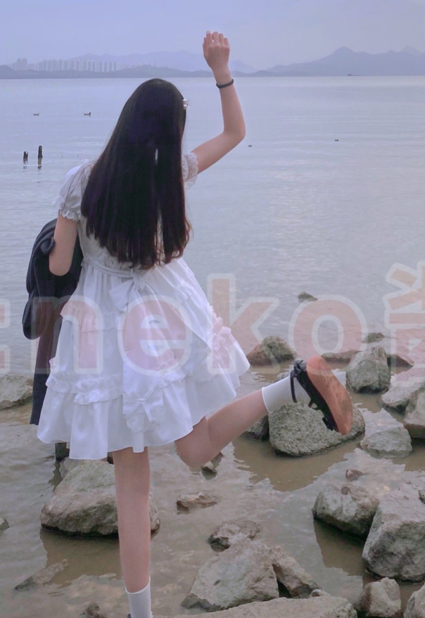 可爱嫩妹推特私拍合集8套11.158V1.9G，资源分卷压缩，解压密码7777