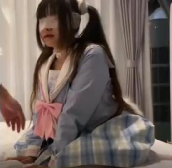 二次元快手反差婊学妹久妖大神最新合集1V1G，反差萌爆发