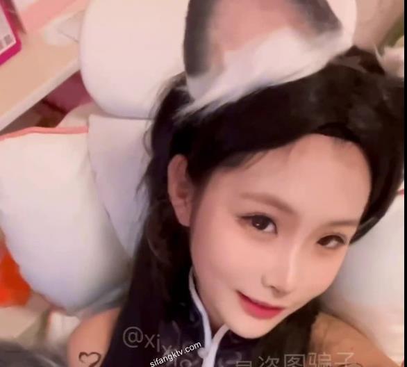 福利姬快手火爆王屁小六最新合集158V2.4G，完美露脸，重出江湖