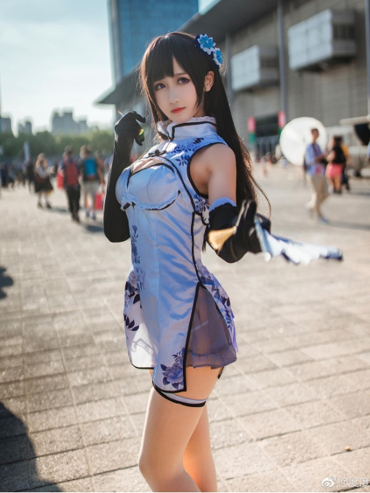 Cosplay漫展SAKURA甜美小姐姐合集1V1G，精彩瞬间尽在其中