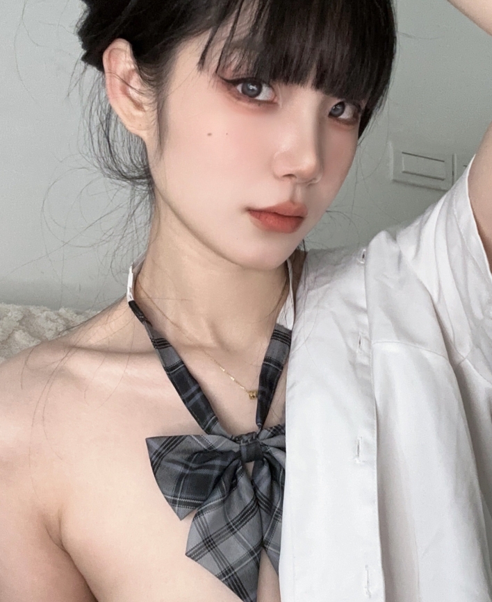 小瓜陆露脸互动19V合集1024M新晋优质