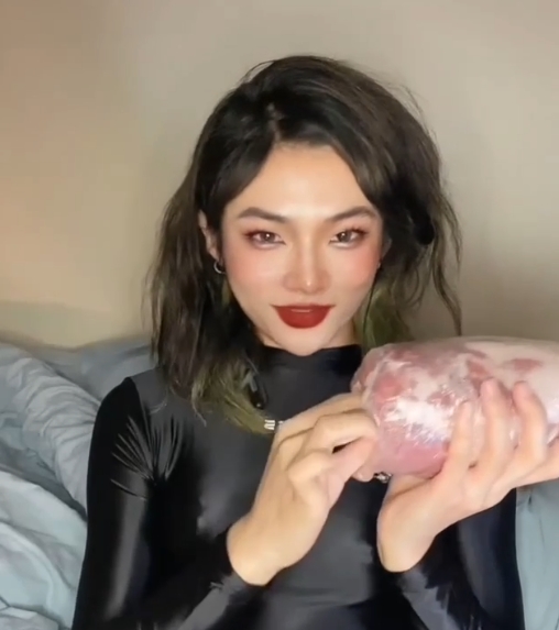 新奇CD小樱自制榨汁运动云盘1V98MB