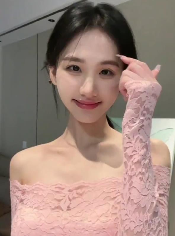 劲爆独播抖音裴南苇视频密档4部67M宅男狂喜