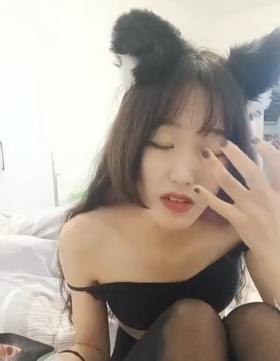 骨逗妹子小奶敷敷视频合集33部21G珍藏版