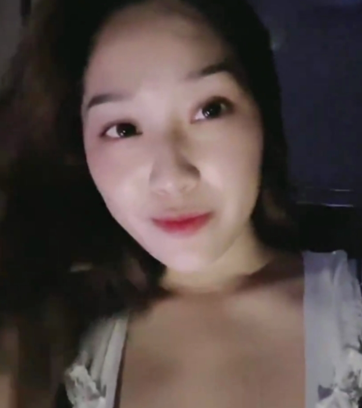 视频合集SWAGdorisbebe24部+6直播3G手感爆棚