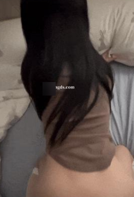 推特04小妹私密约会合集劲爆3.81G珍藏版