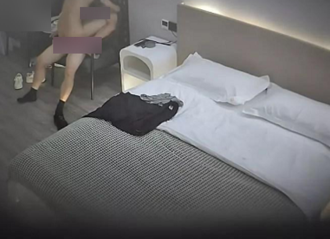 推特热辣秘书酒店办公视频精选8部2.8G丰腴