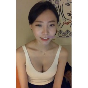 百度云rimha深夜尺度直播合集18部27.7G丝袜大腿蕾丝边诱人