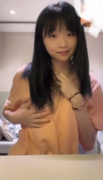 fKabuto妻子大學生露臉互動合集30V/2G無修正