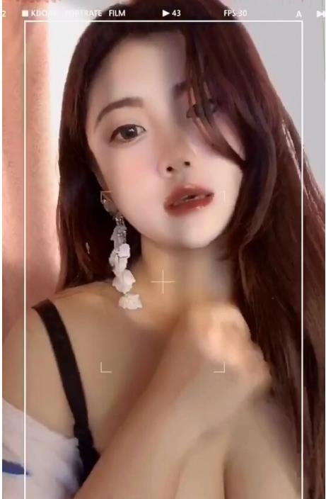 B站金鑫蔓笙私密才艺21V合集1.98G优质珍藏