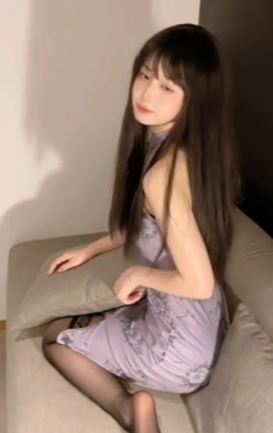 抖音Mikki嘎嘎纯欲风合集小脚大长腿44部473m太顶了