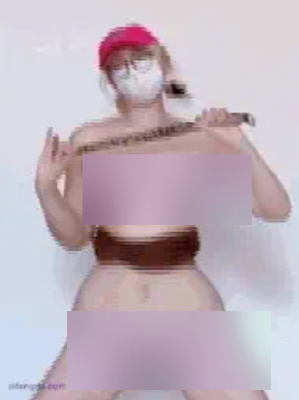 迷鹿推特神秘腰臀舞合集10V1.7G某处太亮眼