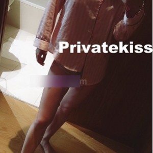 魔都野叔抖叔私房互动53部846M高清收录