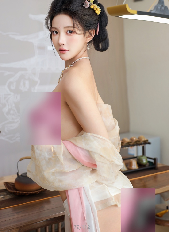 梨霜儿秀人网36G作品合集8部优质尤物