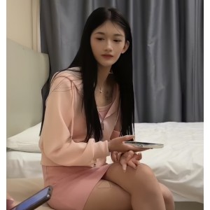 独家源田伯光学生妹探花19部49G极致诱惑