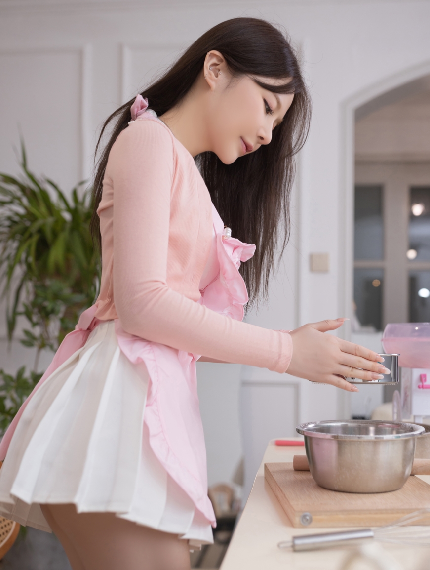 秀人酱酱208套优质珍藏有尺度作品205G肉感十足