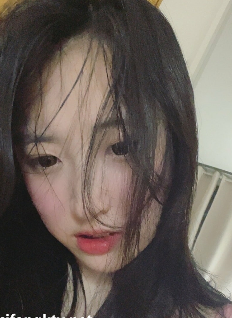 3.1GubryunOF私拍合集33V太撩人