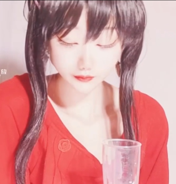 推特有尺度软甜糯米糍102V33G超带感合集