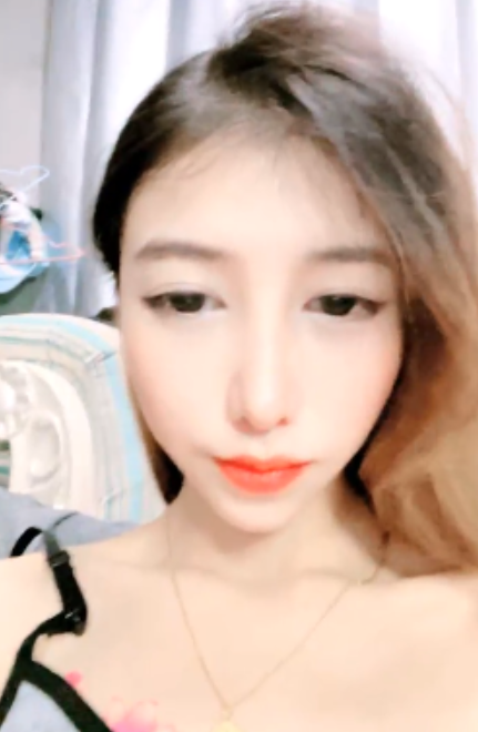 抖音卷卷小狗日记热舞195v146G超顶