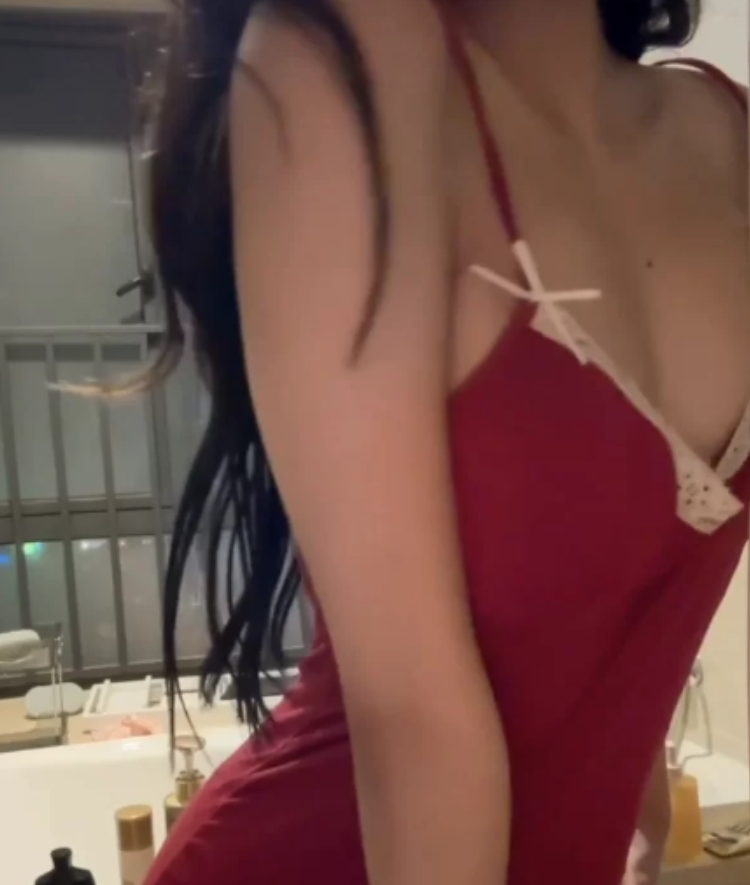 保琳球有点胖微密圈抖音合集31期158M太丰满了